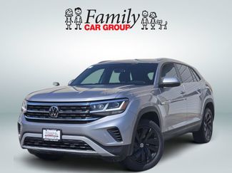 Used 2023 Volkswagen Atlas Cross Sport SE w/ Black Wheel Package AWD/4WD video 1