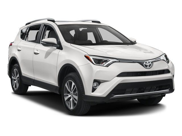 Used 2016 Toyota RAV4 XLE AWD/4WD image 6