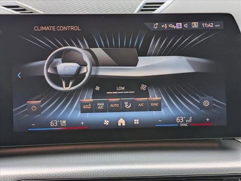 Used 2025 BMW X2 xDrive28i image 17