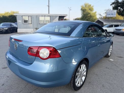 Used 2010 Volkswagen Eos Komfort FWD image 5