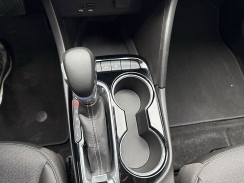 Used 2025 Buick Encore GX Preferred image 17