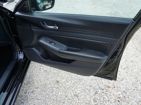 Used 2021 Nissan Altima 2.5 S w/ Driver Assist Package FWD image 17