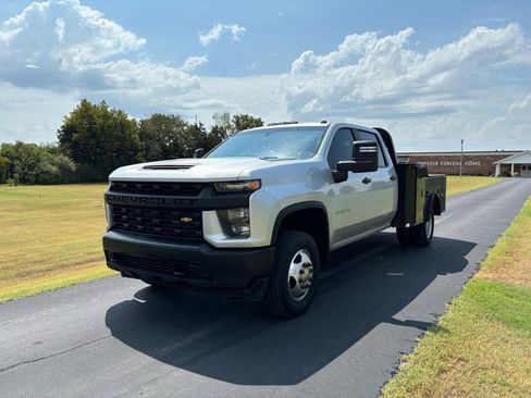 Used 2021 Chevrolet Silverado 3500 W/T w/ WT Convenience Package AWD/4WD image 5