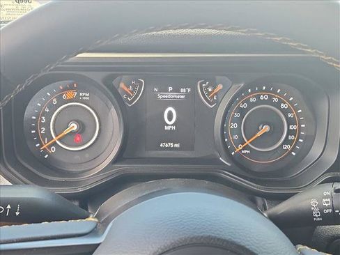 Used 2024 Jeep Wrangler Unlimited Sport AWD/4WD image 11