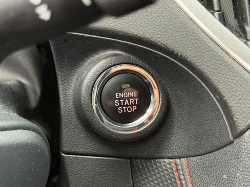 Used 2019 Subaru Forester Sport AWD/4WD image 28