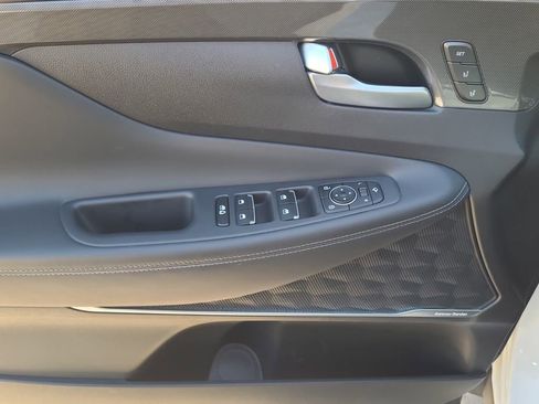 Used 2023 Hyundai Santa Fe Limited w/ Cargo Package image 12