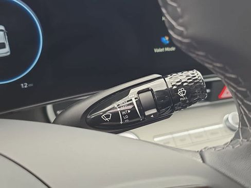 New 2026 Hyundai Elantra Limited FWD image 27