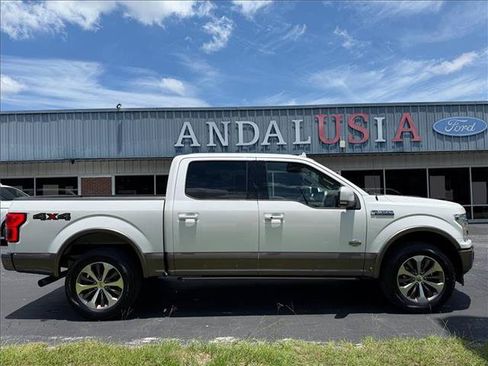 Used 2018 Ford F150 King Ranch w/ Equipment Group 601A Luxury AWD/4WD image 24