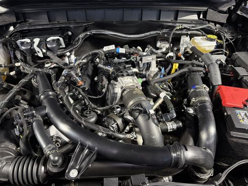 Used 2025 Ford Bronco Badlands AWD/4WD image 31