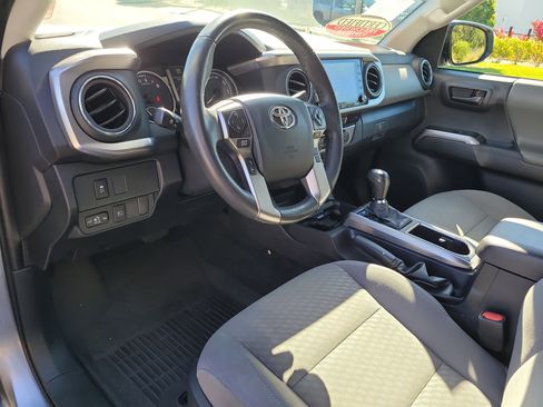 Certified 2023 Toyota Tacoma SR5 image 19