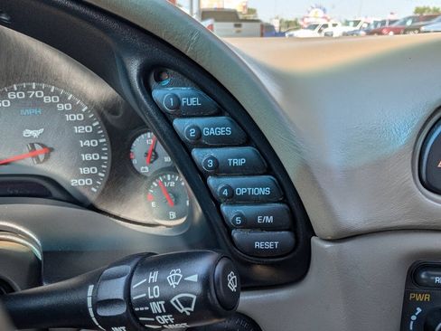 Used 2003 Chevrolet Corvette Convertible w/ Preferred Equipment Group1 RWD image 20
