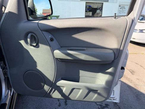 Used 2007 Jeep Liberty Sport AWD/4WD image 10