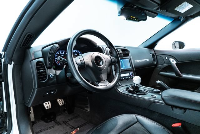 Used 2012 Chevrolet Corvette Grand Sport w/ 4LT Preferred Equipment Group RWD image 23
