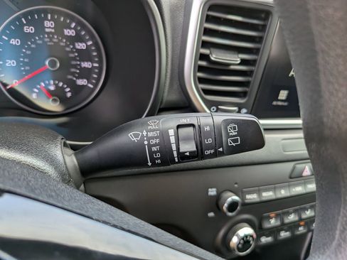 Certified 2021 Kia Sportage LX FWD image 41