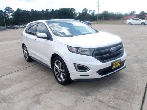 Used 2018 Ford Edge Sport w/ Equipment Group 401A AWD/4WD image 4