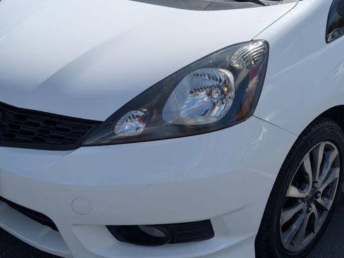 Used 2012 Honda Fit Sport image 12
