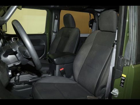 Used 2023 Jeep Wrangler Sport AWD/4WD image 3