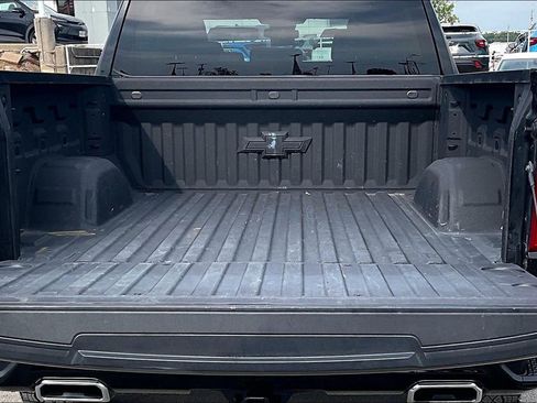 Used 2024 Chevrolet Silverado 1500 Custom Trail Boss AWD/4WD image 4