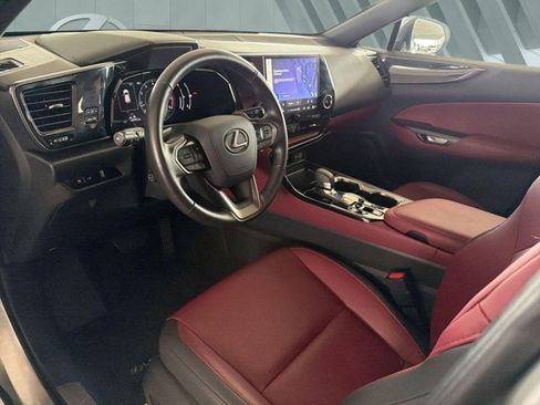 Certified 2025 Lexus NX 250 FWD w/ Towing Package (2000 Lbs) image 10