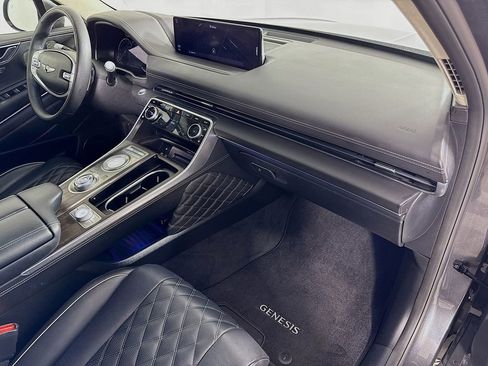 Used 2021 Genesis GV80 3.5T w/ Prestige Package 07 image 31
