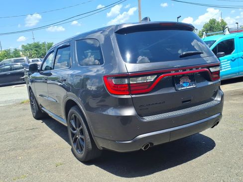 Used 2017 Dodge Durango R/T w/ Blacktop Package AWD/4WD image 4