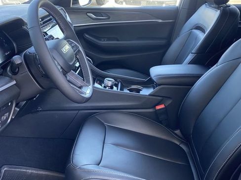 New 2024 Jeep Grand Cherokee Limited 4xe AWD/4WD image 16