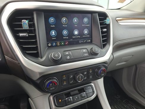 Used 2021 GMC Acadia SLE w/ Driver Convenience Package image 5