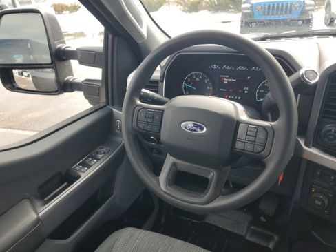 Used 2023 Ford F150 XLT w/ Trailer Tow Package image 7