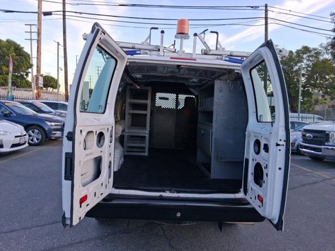 Used 2014 Ford E-150 and Econoline 150 w/ Power Group image 8