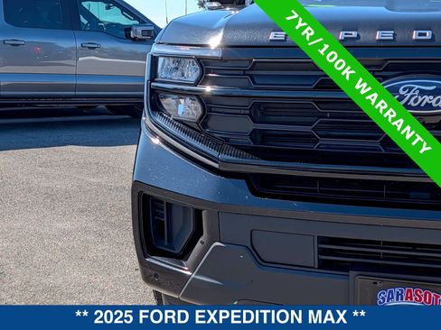 Certified 2025 Ford Expedition Max Active AWD/4WD image 9
