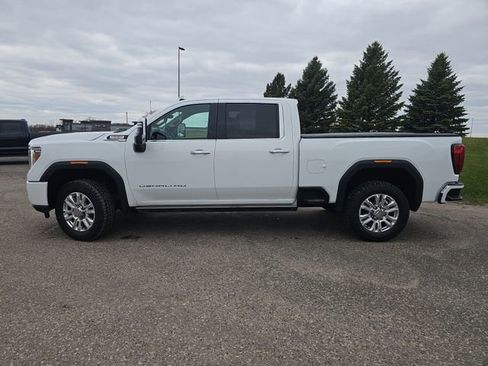 Used 2021 GMC Sierra 2500 Denali w/ Denali Ultimate Package AWD/4WD image 2