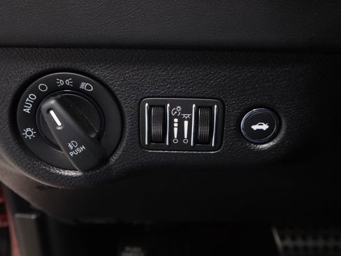 Used 2022 Dodge Charger Scat Pack w/ Dynamics Package image 28