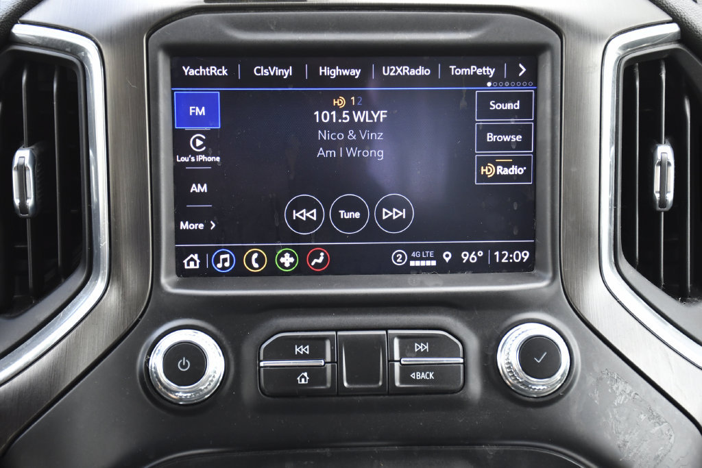 Used 2021 GMC Sierra 1500 AT4 AWD/4WD image 14