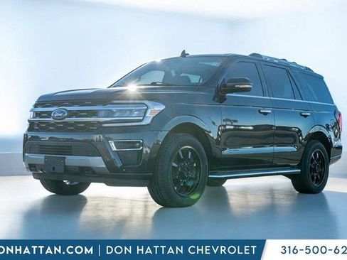 Used 2022 Ford Expedition Limited image 1