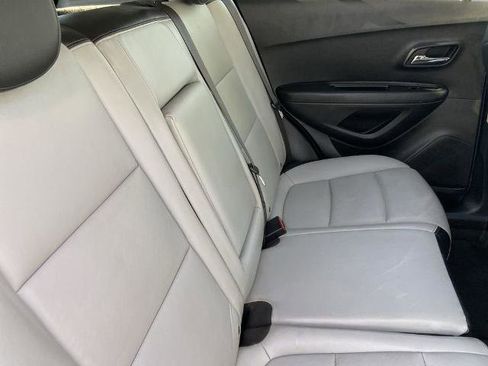 Used 2017 Chevrolet Trax Premier w/ Driver Confidence II Package image 22