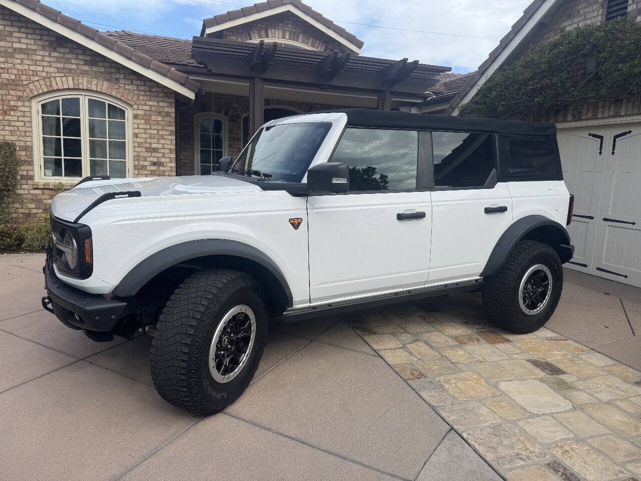 Used 2021 Ford Bronco Badlands AWD/4WD image 1