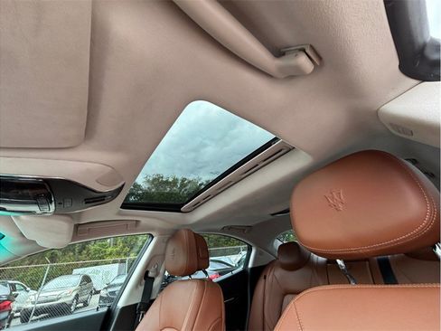 Used 2016 Maserati Ghibli RWD image 31