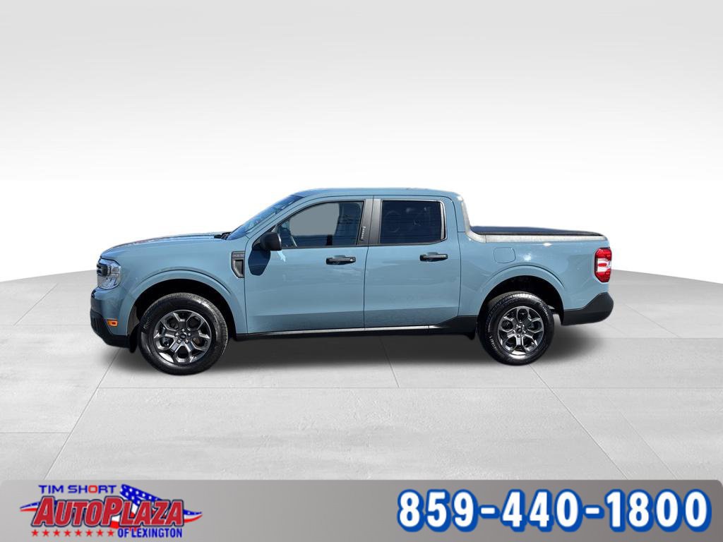 Used 2023 Ford Maverick XLT FWD image 2