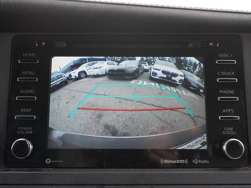 Used 2018 Toyota Sienna XLE w/ XLE Navigation Package image 58