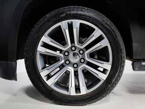 Used 2018 GMC Yukon Denali w/ Denali Ultimate Package image 9