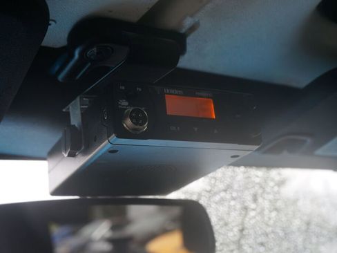 Used 2018 Jeep Wrangler Unlimited Rubicon w/ Connectivity Group image 20