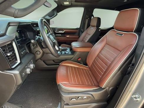 Used 2024 GMC Sierra 1500 Denali Ultimate AWD/4WD image 18