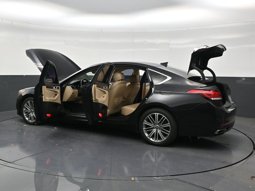 Used 2019 Genesis G80 3.8 RWD image 31