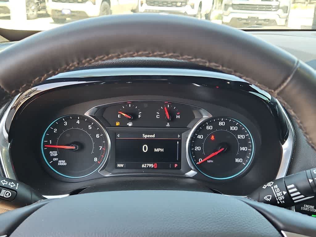 Used 2023 Chevrolet Traverse LT FWD image 22