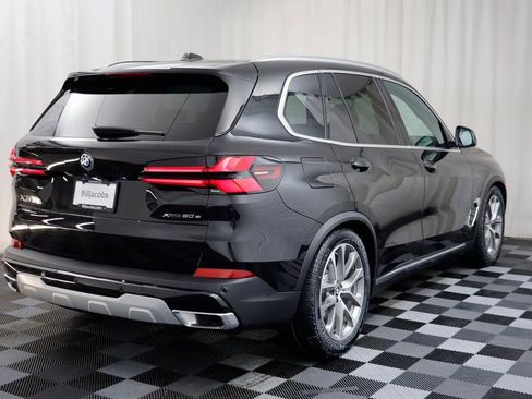 New 2026 BMW X5 xDrive50e AWD/4WD image 16