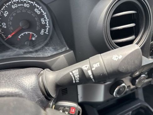 Used 2023 Toyota Tacoma SR AWD/4WD image 17