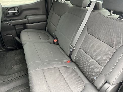 Used 2020 Chevrolet Silverado 1500 Custom w/ Custom Value Package image 31