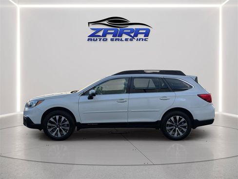 Used 2016 Subaru Outback 2.5i Limited AWD/4WD image 4