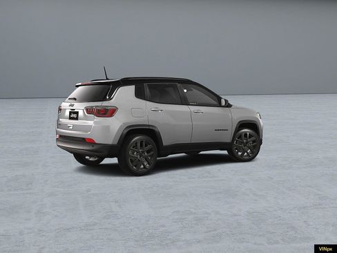 New 2026 Jeep Compass Limited image 8