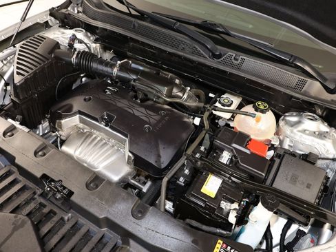 Used 2021 Chevrolet Blazer LT FWD image 34